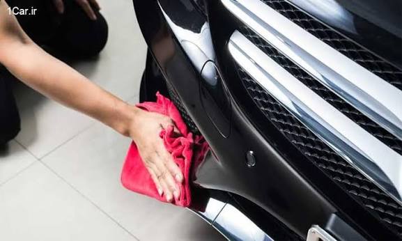 پولیش سپر خودرو مشکی رنگ